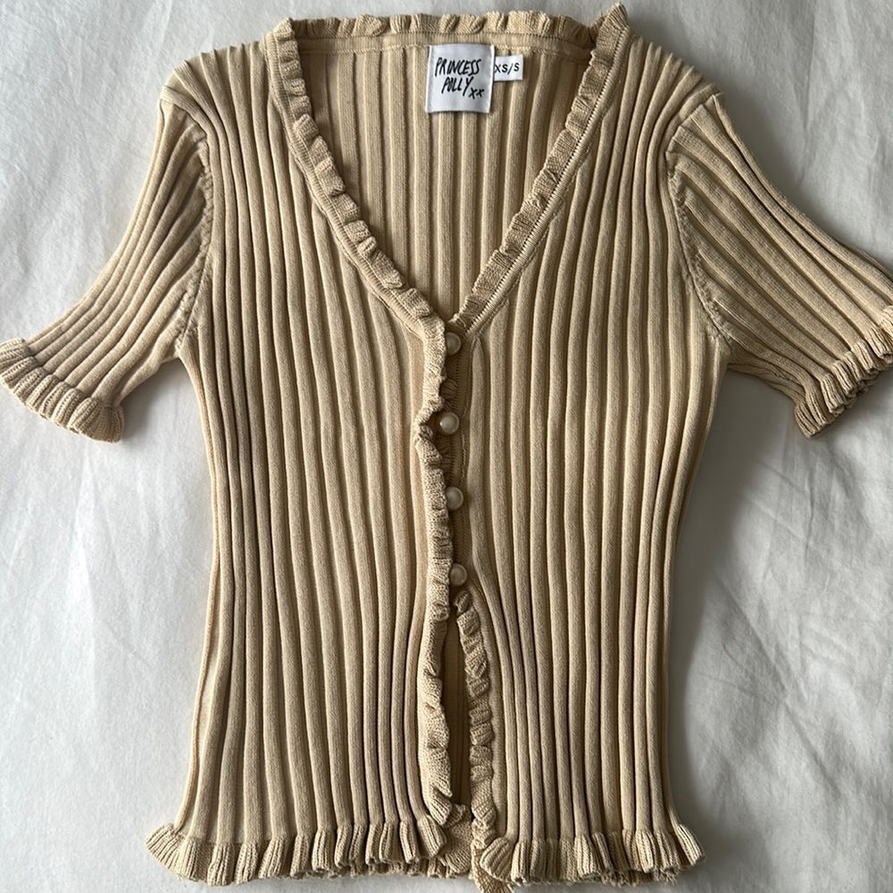 Princess Polly ribbed short sleeve button up shirt